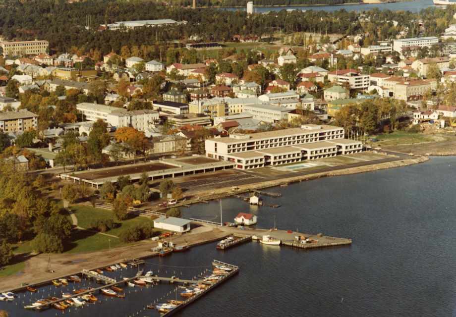 Flygbild över Mariehamn 80-tal