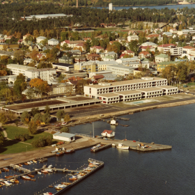 Flygbild över Mariehamn 80-tal